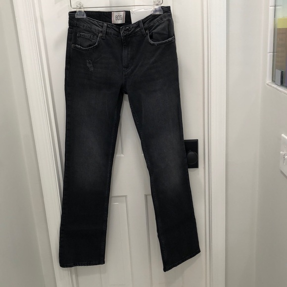 BDG low rise boot cut jeans. Black. NWT - Picture 1 of 7